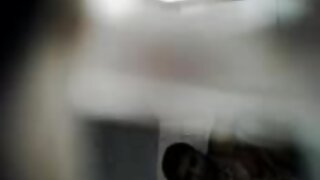 Гола ципочка смокче член свого порно фільми відео збудженого лисого боса